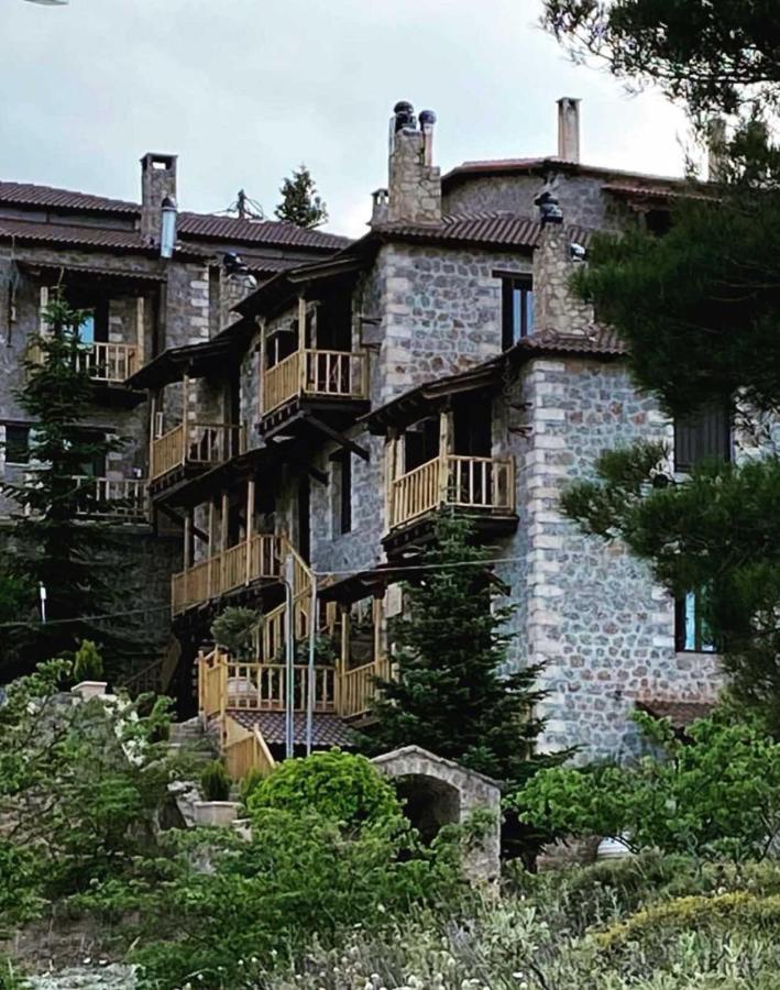 Nymfes Guesthouse Synikia Mesi Trikalon Extérieur photo