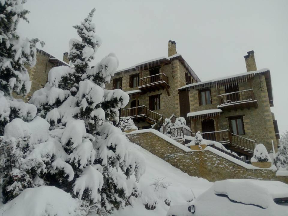 Nymfes Guesthouse Synikia Mesi Trikalon Extérieur photo